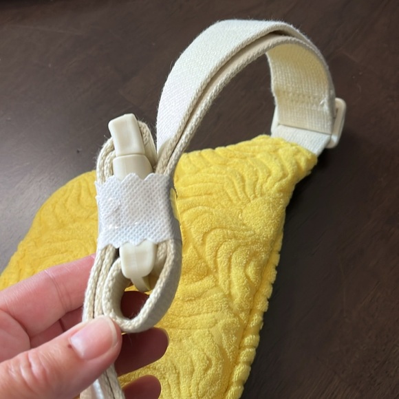 New Sunny Yellow Terry Cloth Fanny Pack Crossbody Bag 1.5” Wide Canvas Strap - Picture 5 of 8
